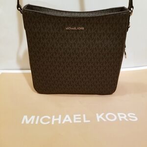 Michael Kors Large Messenger Bag - New w/ Duster Bag